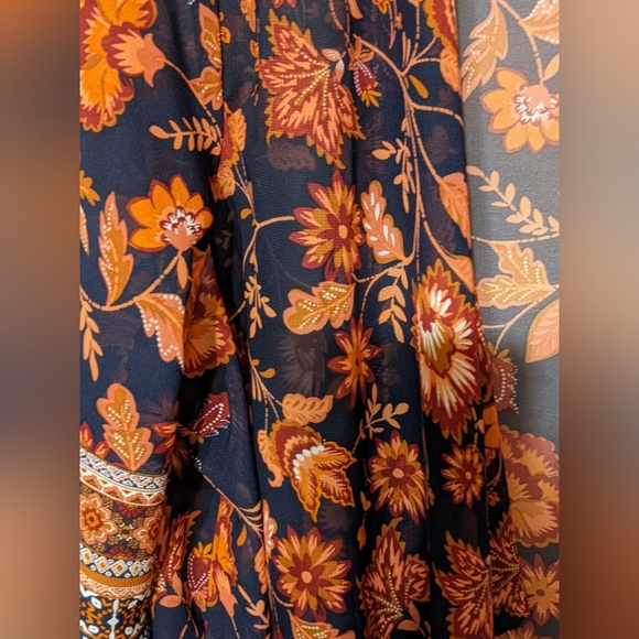 Band of Gypsies Kimono - Picture 3 of 4